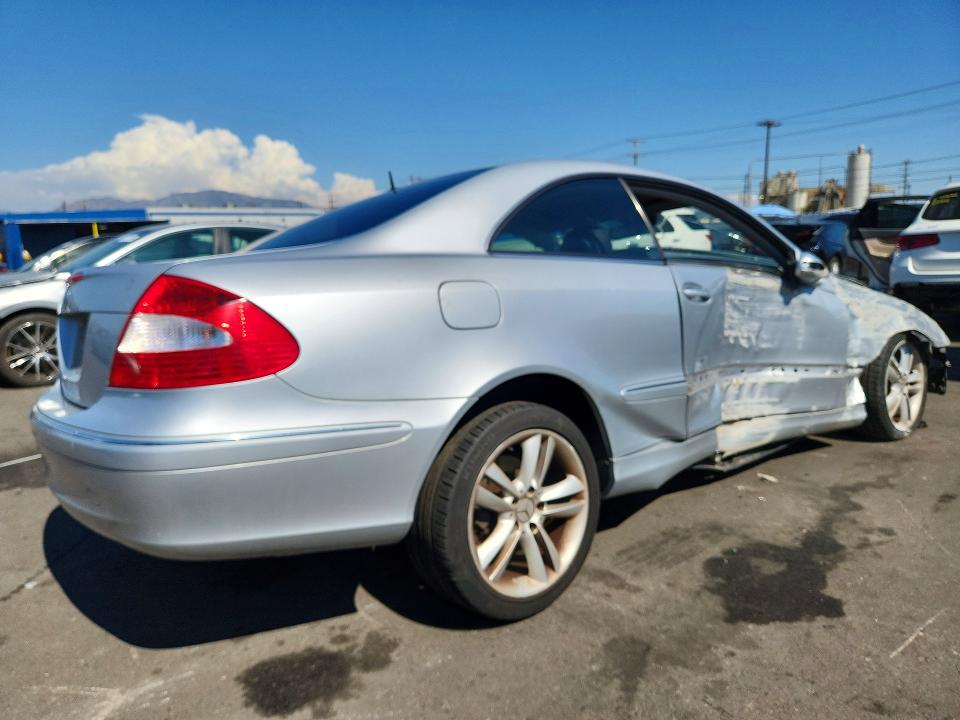 68769066 :رقم المزاد ، WDBTJ56J86F180341 vin ، 2006 Mercedes-benz Clk مزاد بيع