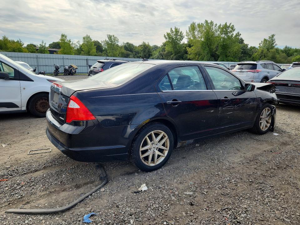 66849266 :رقم المزاد ، 3FAHP0JG9BR136615 vin ، 2011 Ford Fusion مزاد بيع