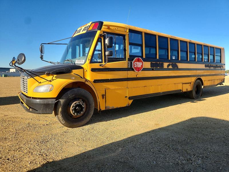 65989616 :رقم المزاد ، 4UZABRDU0BCAU5052 vin ، 2011 Thomas Saf-t-liner C2 مزاد بيع