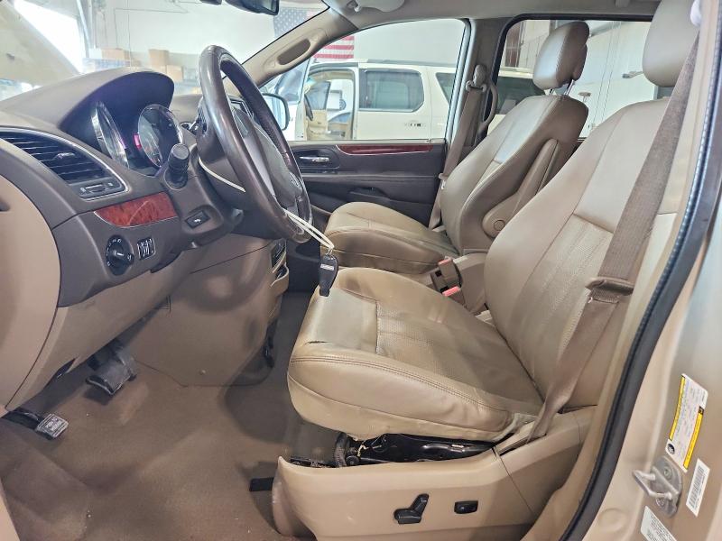 68021106 :رقم المزاد ، 2C4RC1CG1DR694724 vin ، 2013 Chrysler Town & Country مزاد بيع