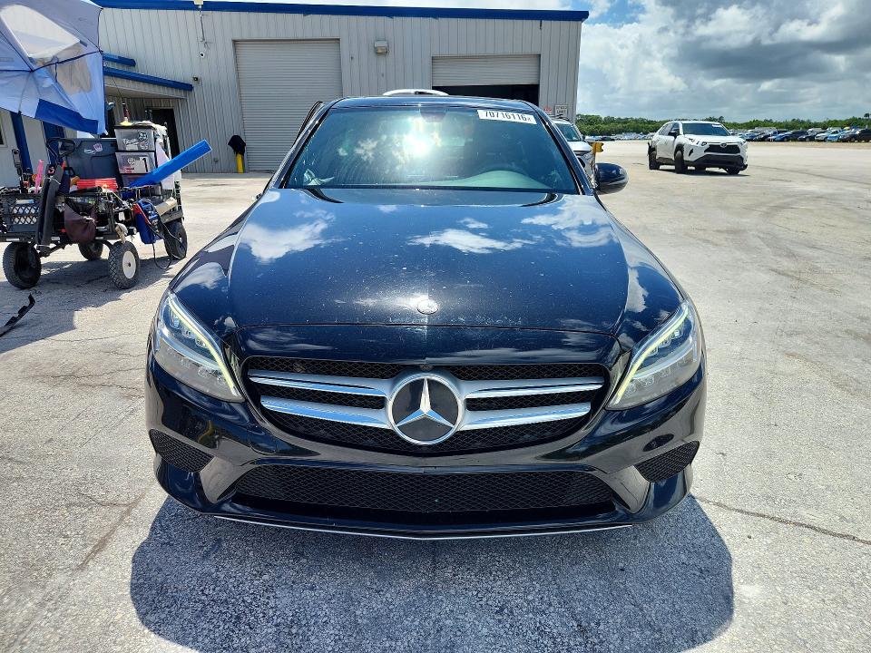 2019 Mercedes-benz C მანქანა იყიდება აუქციონზე, vin: 55SWF8DB7KU284359, აუქციონის ნომერი: 70716116