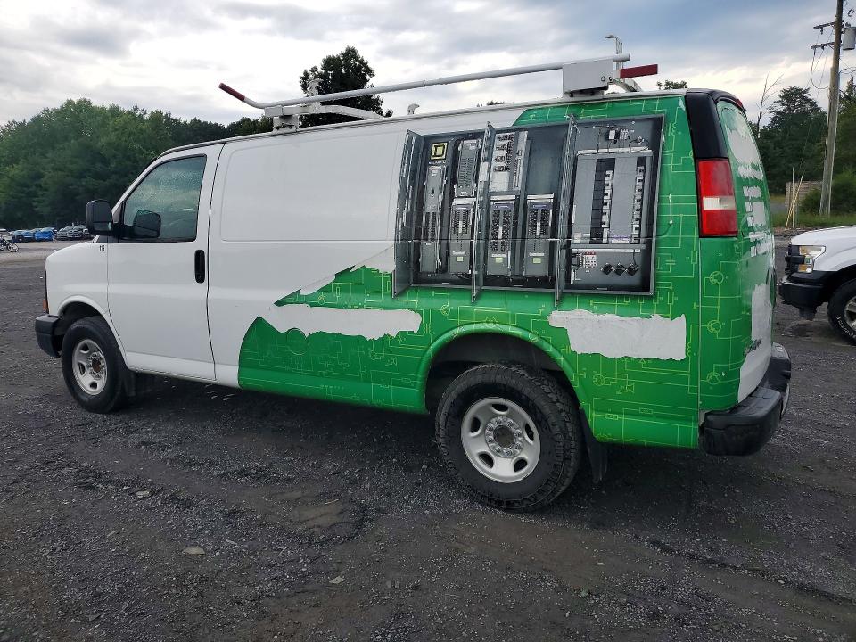 67597986 :رقم المزاد ، 1GCWGAFF2G1229498 vin ، 2016 Chevrolet Express G2500 مزاد بيع