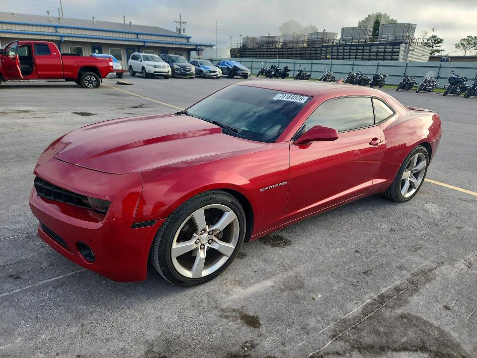 2013 Chevrolet Camaro მანქანა იყიდება აუქციონზე, vin: 2G1FC1E38D9194226, აუქციონის ნომერი: 70164076