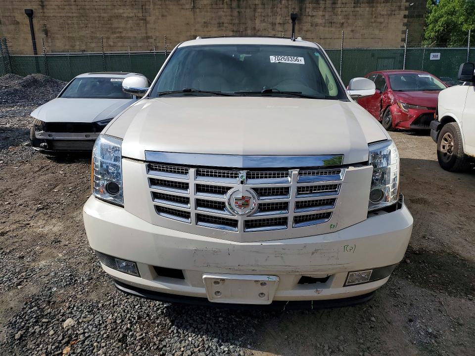 70269356 :رقم المزاد ، 1GYS4BEF7DR243175 vin ، 2013 Cadillac Escalade مزاد بيع