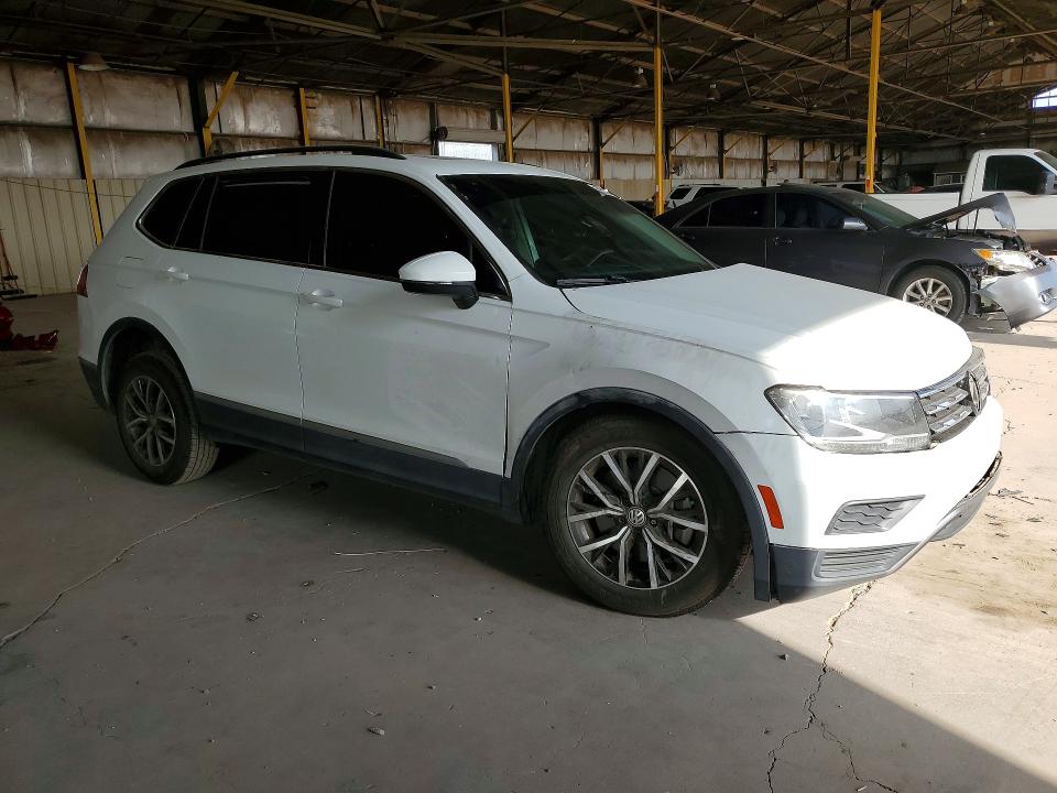 2021 Volkswagen Tiguan მანქანა იყიდება აუქციონზე, vin: 3VV3B7AX8MM095987, აუქციონის ნომერი: 69318306
