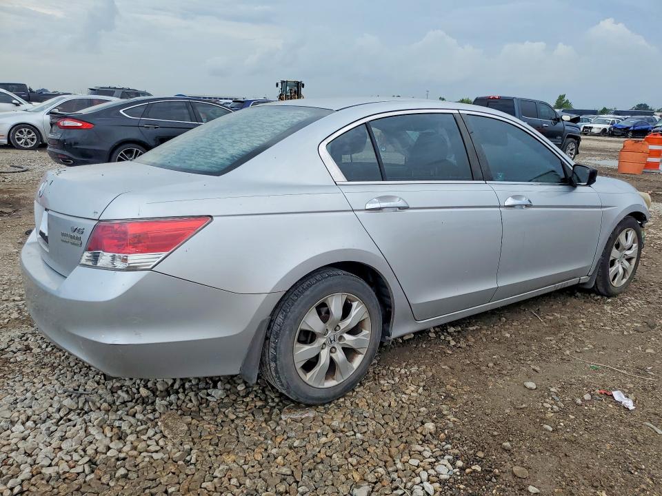 69499156 :رقم المزاد ، 1HGCP36758A048177 vin ، 2008 Honda Accord مزاد بيع