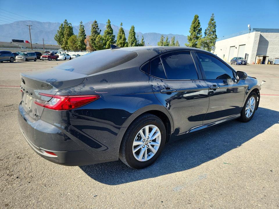 Продажа на аукционе авто 2026 Toyota Camry, vin: 4T1DAACK6TU221905, номер лота: 68659906