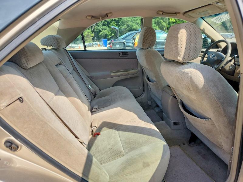 68960796 :رقم المزاد ، 4T1BE32K34U908432 vin ، 2004 Toyota Camry مزاد بيع