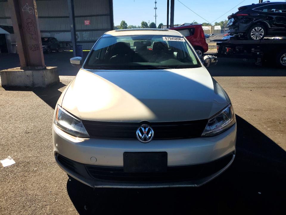 Продажа на аукционе авто 2011 Volkswagen Jetta, vin: 3VWLL7AJ4BM124368, номер лота: 67945896