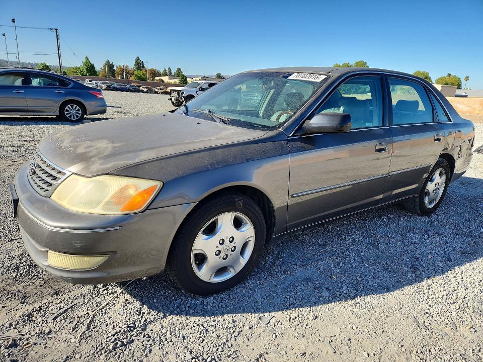 2003 Toyota Avalon მანქანა იყიდება აუქციონზე, vin: 4T1BF28B13U327766, აუქციონის ნომერი: 70702016