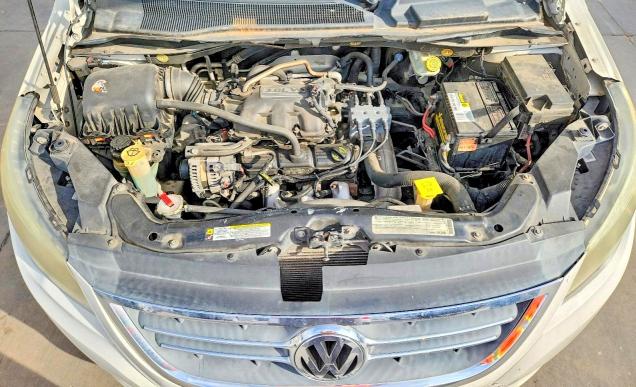 Продаж на аукціоні авто 2010 Volkswagen Routan, vin: 2V4RW3D13AR184535, номер лоту: 71242486