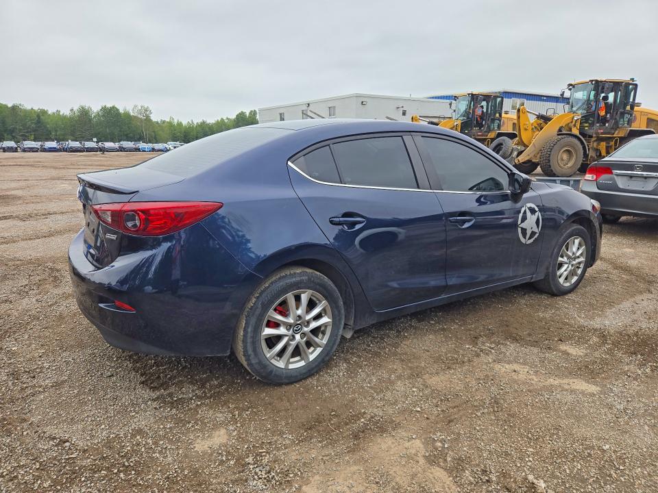 67236546 :رقم المزاد ، 3MZBN1T7XJM236126 vin ، 2018 Mazda 3 مزاد بيع