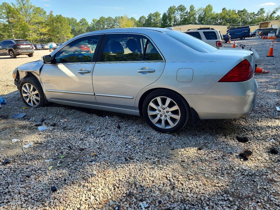 Auction sale of the 2007 Honda Accord, vin: 1HGCM66557A007068, lot number: 69332916