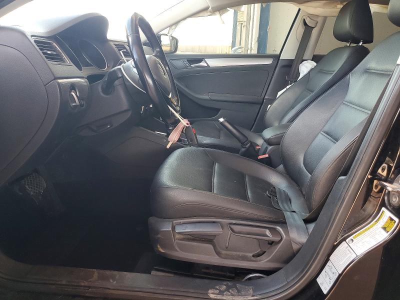 69022226 :رقم المزاد ، 3VWDB7AJ8HM385101 vin ، 2017 Volkswagen Jetta مزاد بيع