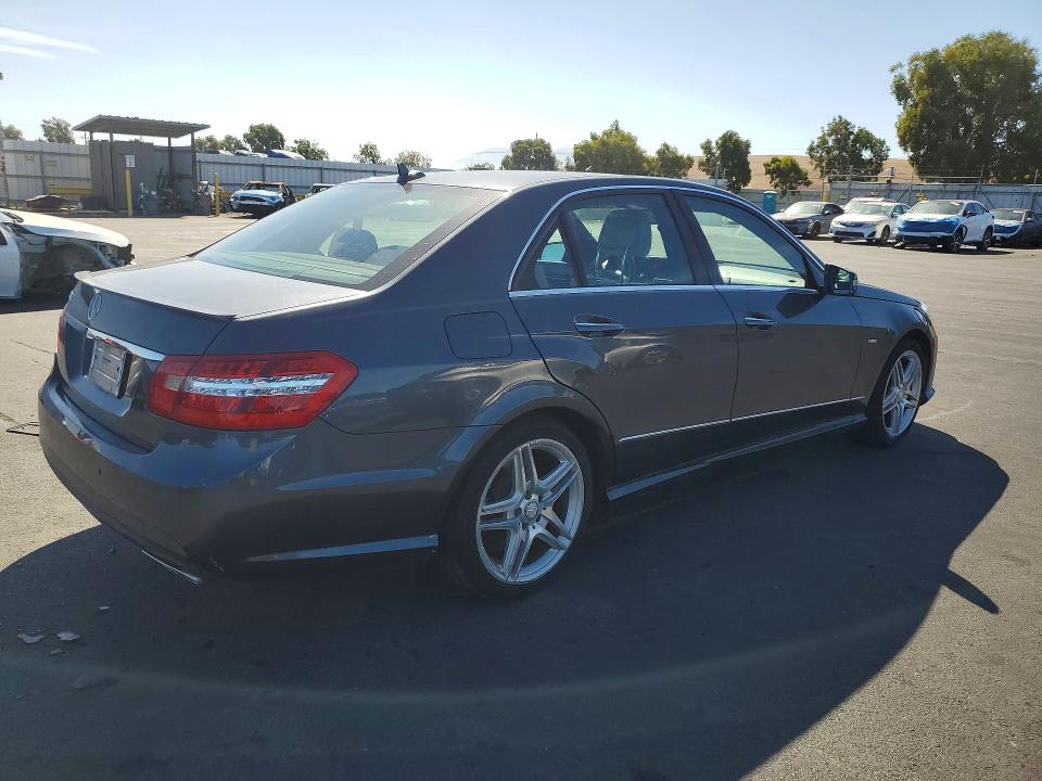 2012 Mercedes-benz E მანქანა იყიდება აუქციონზე, vin: WDDHF5KB2CA603632, აუქციონის ნომერი: 68288586