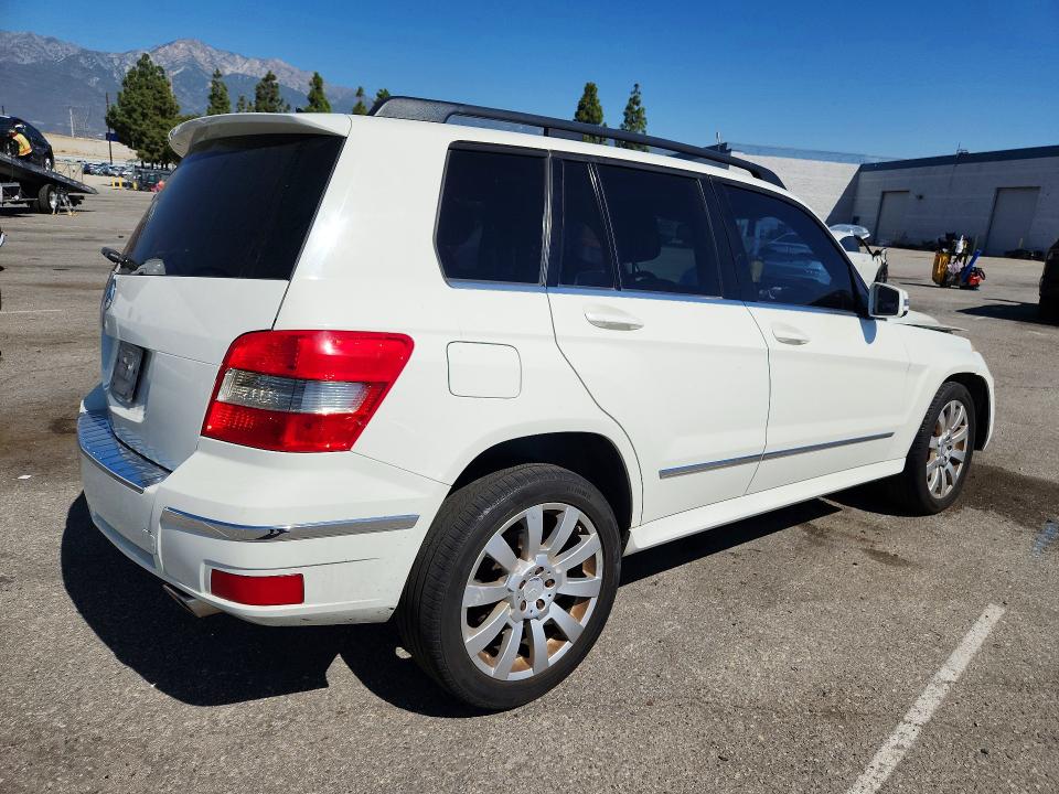 2011 Mercedes-benz Glk მანქანა იყიდება აუქციონზე, vin: WDCGG5GB1BF664672, აუქციონის ნომერი: 69835436