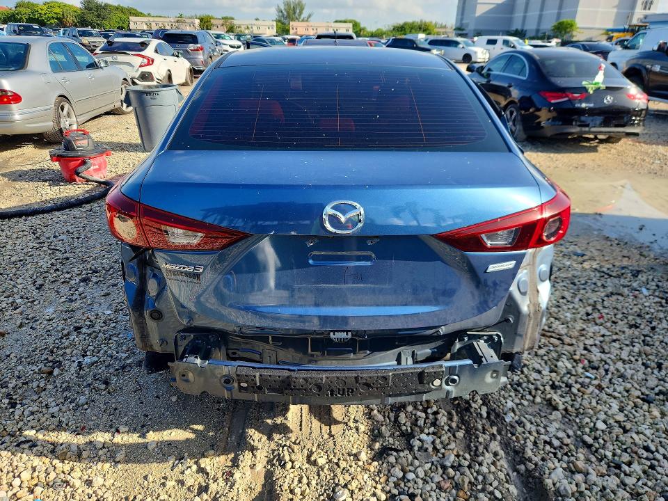 Auction sale of the 2018 Mazda 3, vin: 3MZBN1U73JM175748, lot number: 69118786
