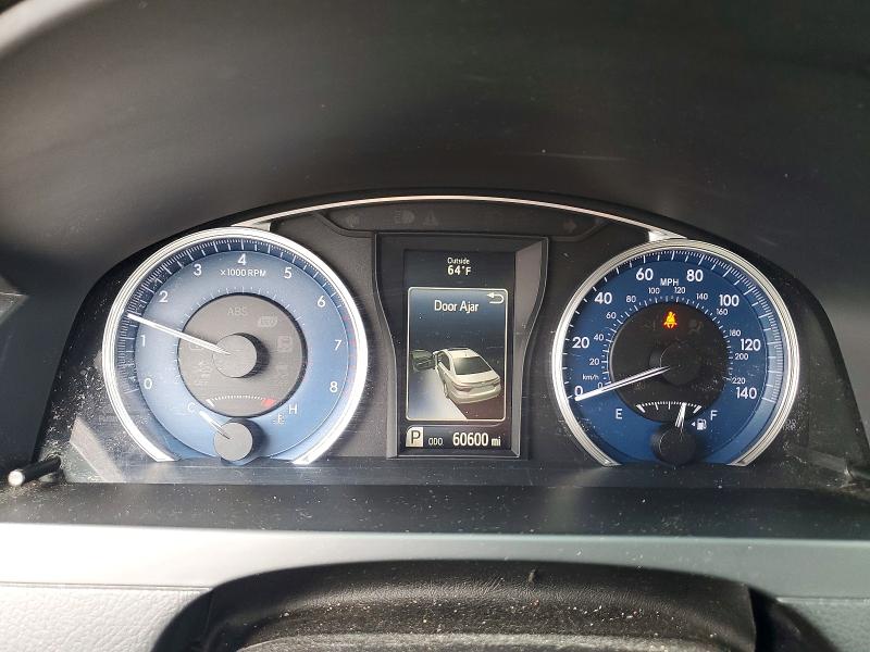 70695386 :رقم المزاد ، 4T1BF1FK3HU699677 vin ، 2017 Toyota Camry مزاد بيع