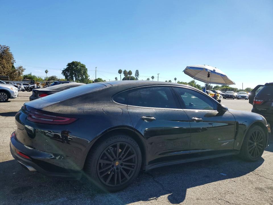 2017 Porsche Panamera მანქანა იყიდება აუქციონზე, vin: WP0AA2A7XHL101405, აუქციონის ნომერი: 68197256