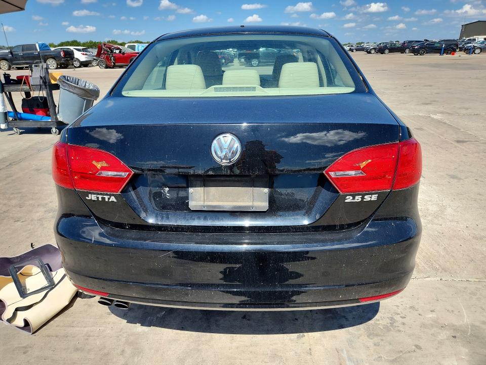 Продажа на аукционе авто 2013 Volkswagen Jetta, vin: 3VWDX7AJ2DM212153, номер лота: 67993426
