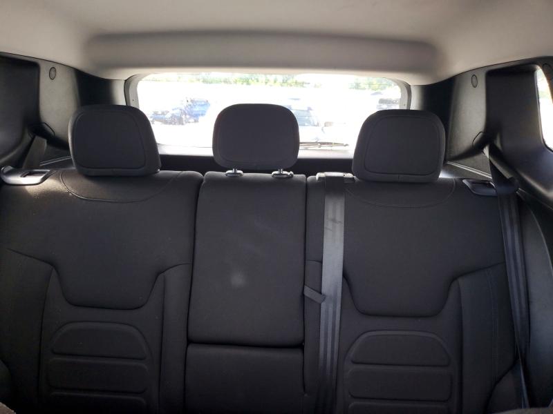69253536 :رقم المزاد ، ZACNJDB15NPN97774 vin ، 2022 Jeep Renegade مزاد بيع