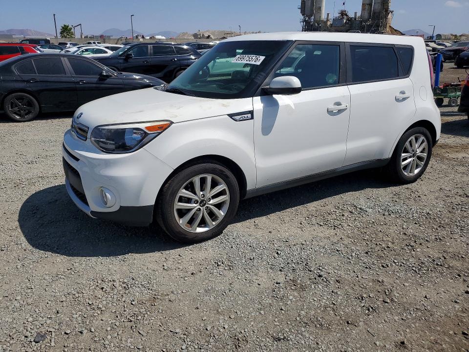 Продажа на аукционе авто 2018 Kia Soul, vin: KNDJP3A58J7528034, номер лота: 69975576