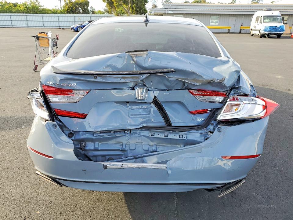 2022 Honda Accord მანქანა იყიდება აუქციონზე, vin: 1HGCV1F39NA083050, აუქციონის ნომერი: 68199306