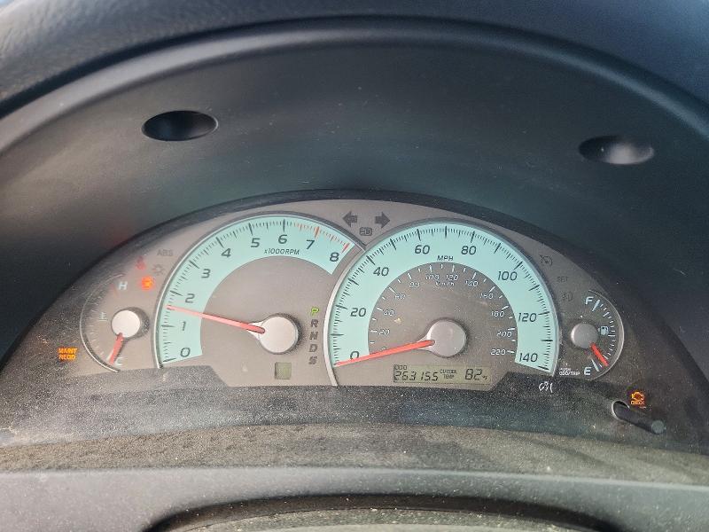 2010 Toyota Camry მანქანა იყიდება აუქციონზე, vin: 4T1BF3EK0AU069120, აუქციონის ნომერი: 70646806