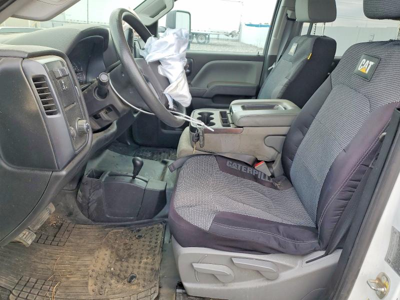 70299626 :رقم المزاد ، 1GC4KYCG8JF258090 vin ، 2018 Chevrolet Silverado مزاد بيع
