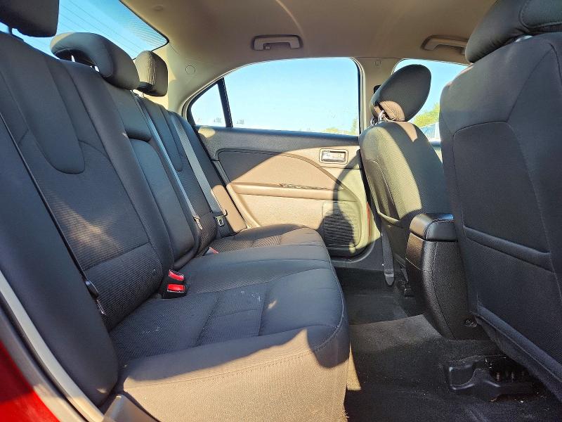 68749316 :رقم المزاد ، 3FAHP0HA0CR315628 vin ، 2012 Ford Fusion مزاد بيع