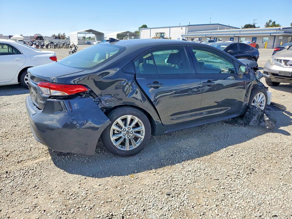67701536 :رقم المزاد ، JTDBCMFE4P3012297 vin ، 2023 Toyota Corolla Hybrid مزاد بيع