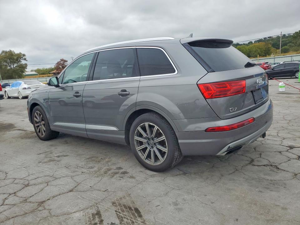 Продажа на аукционе авто 2018 Audi Q7, vin: WA1LAAF74JD008062, номер лота: 69456026