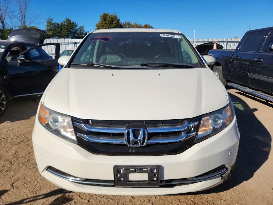 70066576 :رقم المزاد ، 5FNRL5H69FB511267 vin ، 2015 Honda Odyssey مزاد بيع