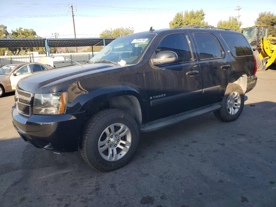 2007 Chevrolet Tahoe მანქანა იყიდება აუქციონზე, vin: 1GNFK13037R108891, აუქციონის ნომერი: 70364266