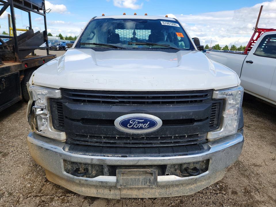 2018 Ford F550 მანქანა იყიდება აუქციონზე, vin: 1FD0W5HT9JEC70807, აუქციონის ნომერი: 67461206