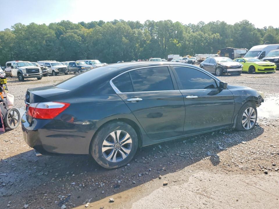 Продажа на аукционе авто 2015 Honda Accord, vin: 1HGCR2F34FA228118        , номер лота: 68675216