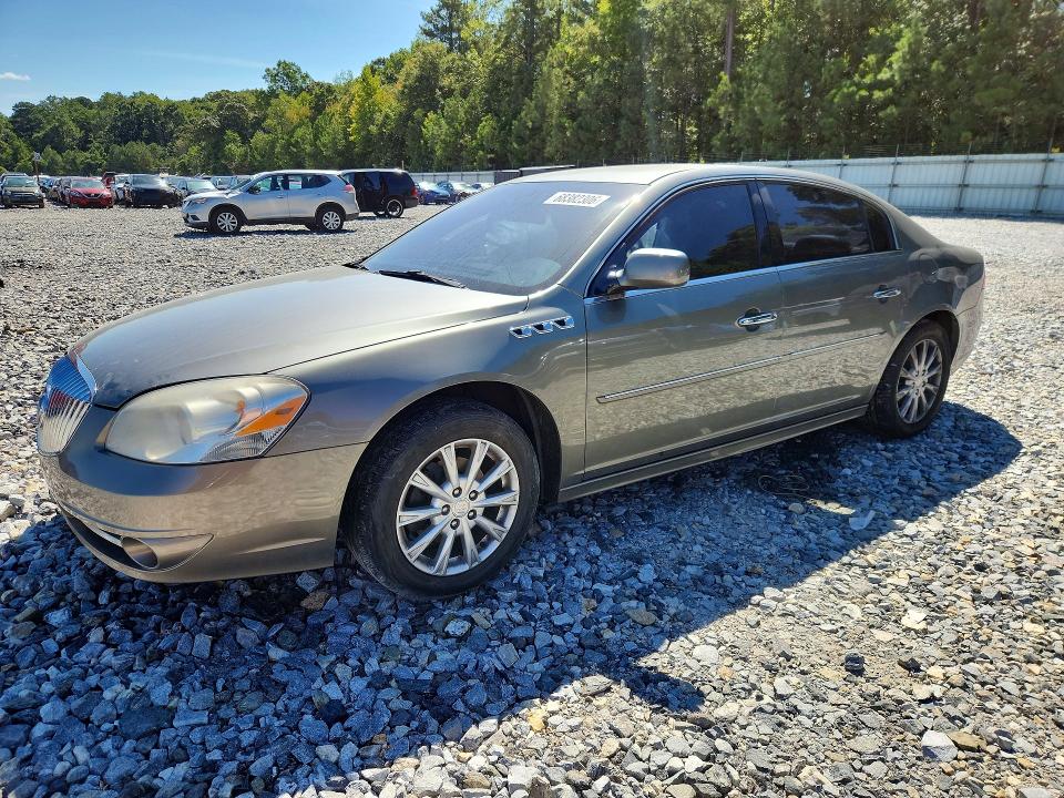 68382306 :رقم المزاد ، 1G4HC5EM2AU137224 vin ، 2010 Buick Lucerne مزاد بيع