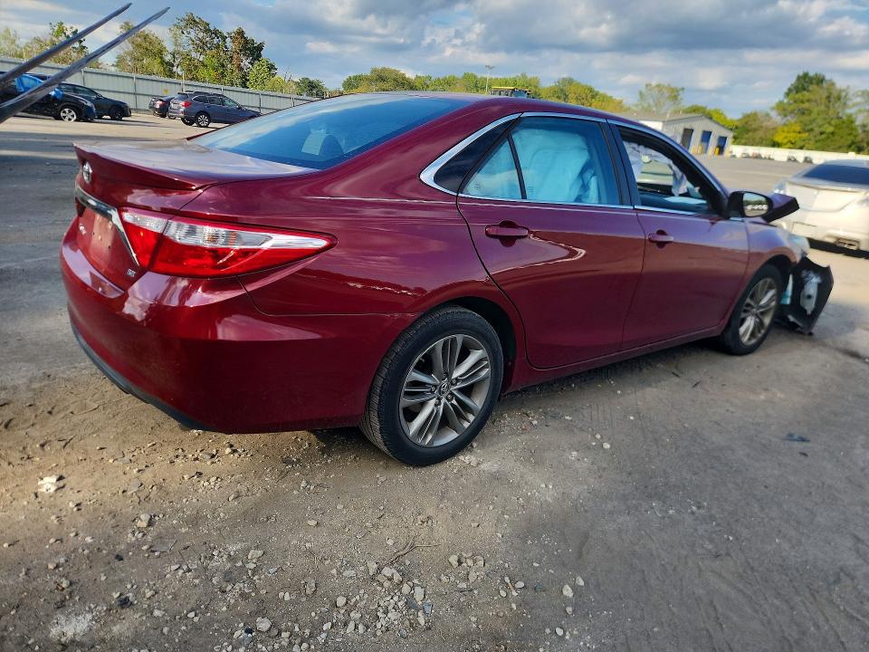 2016 Toyota Camry მანქანა იყიდება აუქციონზე, vin: 4T1BF1FK0GU513589, აუქციონის ნომერი: 69110456