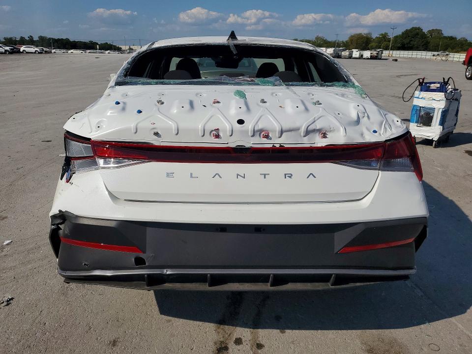 67601476 :رقم المزاد ، KMHLM4DG3TU231516 vin ، 2026 Hyundai Elantra مزاد بيع