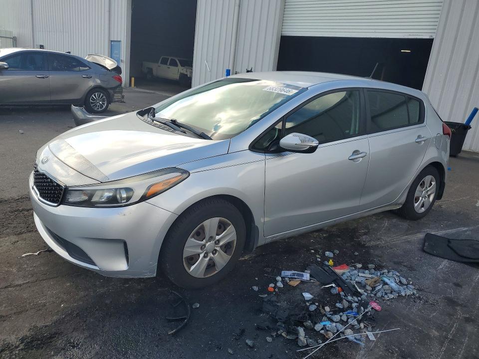 Продаж на аукціоні авто 2018 Kia Forte5, vin: KNAFK5A8XJ5773808, номер лоту: 68329646