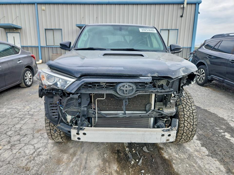 Aukcja sprzedaży 2018 Toyota 4runner, vin: JTEBU5JR8J5592254, numer aukcji: 69253686
