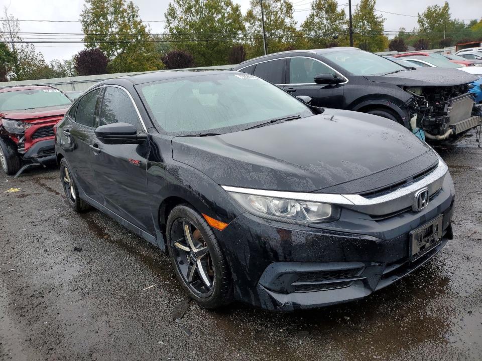 Продаж на аукціоні авто 2018 Honda Civic, vin: 2HGFC2F53JH523088, номер лоту: 70025526