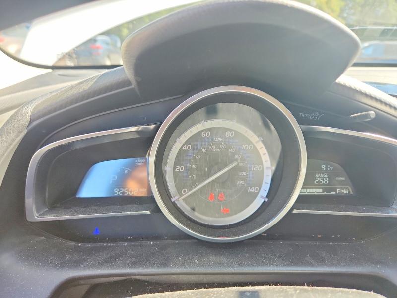 Продажа на аукционе авто 2017 Toyota Yaris Ia, vin: 3MYDLBYV7HY165227, номер лота: 69641626