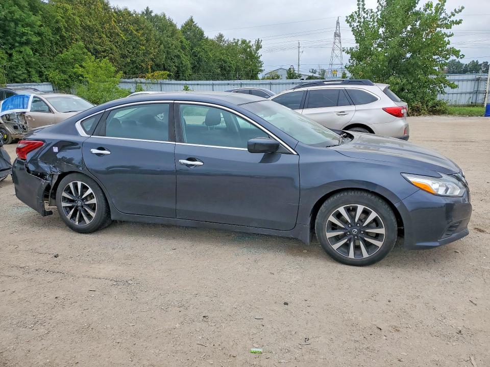 Продажа на аукционе авто 2018 Nissan Altima, vin: 1N4AL3APXJC218199, номер лота: 68392426