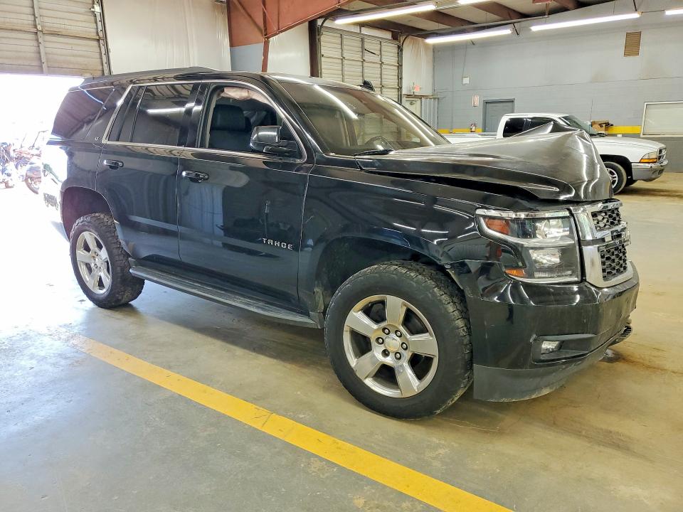 67354046 :رقم المزاد ، 1GNSKBKC2HR307965 vin ، 2017 Chevrolet Tahoe مزاد بيع