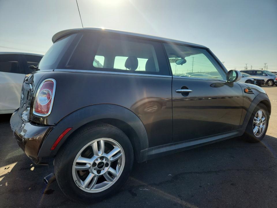 2011 Mini Cooper მანქანა იყიდება აუქციონზე, vin: WMWSU3C51BT096452, აუქციონის ნომერი: 68877936