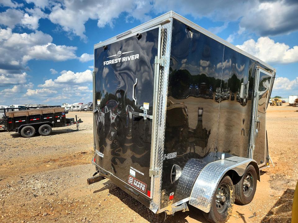 2027 Cargomate Trailer მანქანა იყიდება აუქციონზე, vin: 5NHUEH224VY097886, აუქციონის ნომერი: 68044186