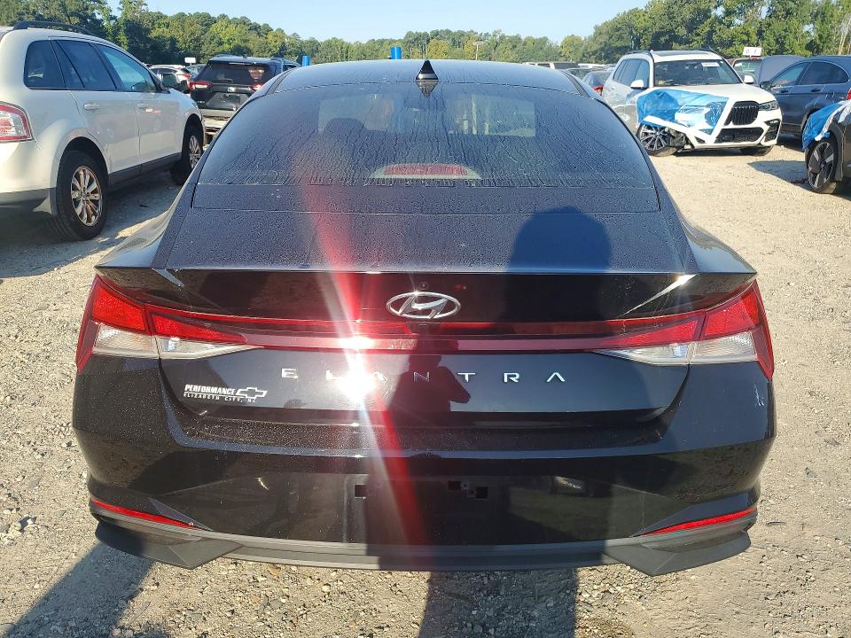 68991776 :رقم المزاد ، KMHLM4AG6MU158714 vin ، 2021 Hyundai Elantra مزاد بيع