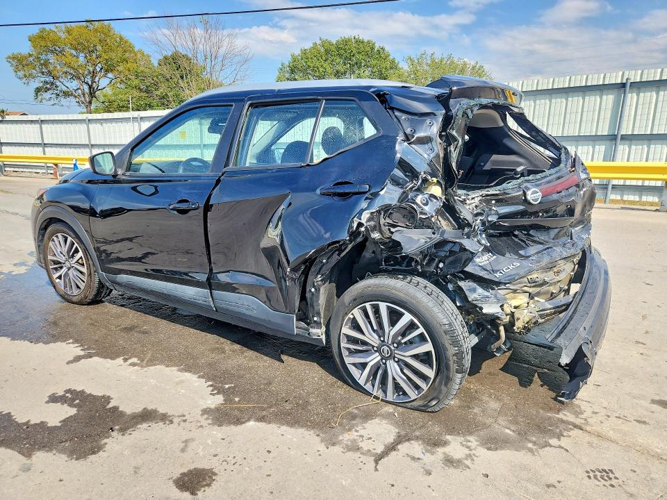 68775366 :رقم المزاد ، 3N1CP5CV7ML530247 vin ، 2021 Nissan Kicks مزاد بيع