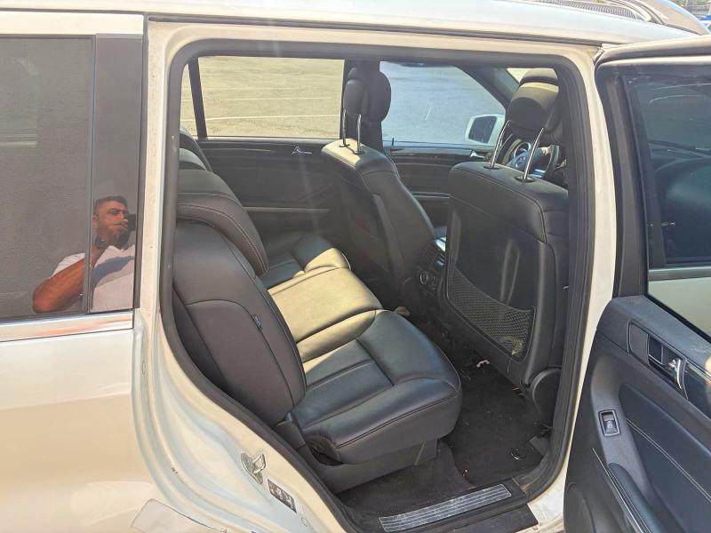 67693906 :رقم المزاد ، 4JGBF2FEXCA780458 vin ، 2012 Mercedes-benz Gl مزاد بيع